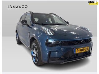 Lynk & Co 01 1.5 261pk PHEV 7DCTH | Orig.NL | Zwarte hemel | PanoramaDak | 360 graden Camera | Carplay |