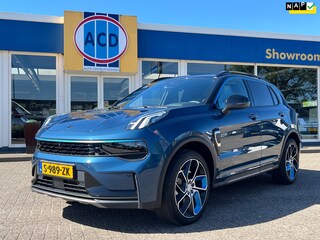Lynk & Co 01 1.5 261pk PHEV 7DCTH | Orig.NL | Zwarte hemel | PanoramaDak | 360 graden Camera | Carplay |
