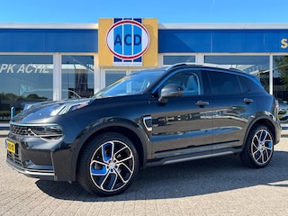 Lynk & Co 01 1.5 261pk PHEV 7DCTH | Orig.NL | PanoramaDak | 360 graden Camera | Carplay |