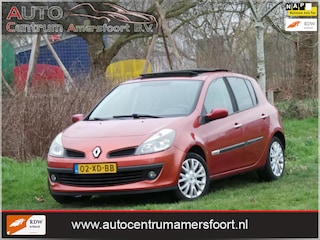 Renault Clio 1.4-16V Rip Curl ( INRUIL MOGELIJK )
