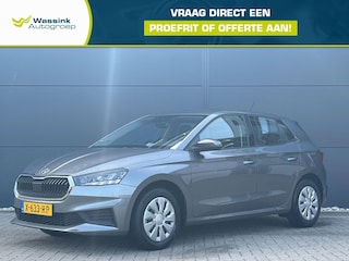 Skoda Fabia 1.0 TSI Greentech 80pk Ambition Airco | Trekhaak | All seasonbanden