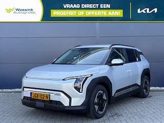 Kia EV3 81,4 kWh 204pk Plus | 605km range | Ivory Silver Matte | Stoel en Stuurverwarming | Adaptive Cruise Control | Camera