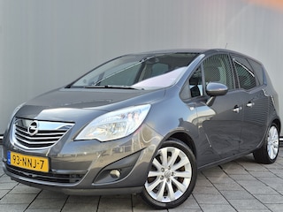 Opel Meriva BWJ 10-2010 | 1.4T 141PK Cosmo | TREKHAAK | CLIMA | PDC 2X | DONKER GLAS | SPORTSTOELEN | 17'' LMV |