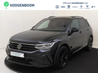 Volkswagen Tiguan 1.5 TSI R-Line Business | Panoramadak  | Black style | Parkeerassistent | Stuur- en stoelverwarming | Adaptieve cruise control | Keyless | Dodehoek detectie |