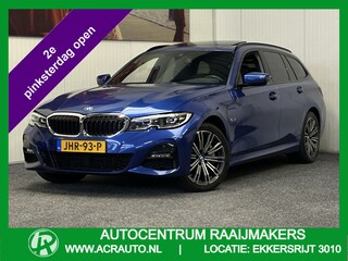 BMW 3-serie TOURING 330E XDRIVE 4X4 PHEV HIGH EXECUTIVE M PAKKET LEDER/ALCANTARA NAVIGATIE CRUISE CONTROL PANORAMA SCHUIF/KANTELDAK APPLE CARPLAY/ANDROID KEYLESS GO UITKLAPBARE TREKHAAK PDC ZEER MOOI !!