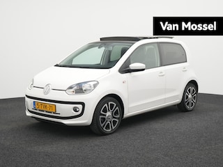 Volkswagen Up 1.0 high up! BlueMotion PANORAMDAK | AIRCO | PDC | LMV | STOELVERWARMING | 12 MAANDEN BOVAG GARANTIE |