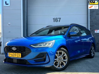 Ford Focus Wagon 1.0 EcoBoost Hybrid ST Line|NL auto|Parkeersensoren
