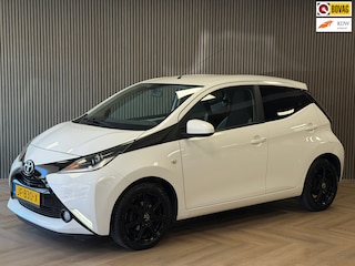 Toyota Aygo 1.0 VVT-i x-sport AIRCO CAMERA BLUETOOTH AUX USB ELEKTR. RAMEN START/STOP