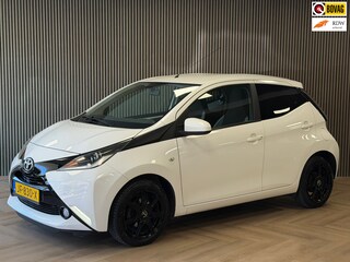 Toyota Aygo 1.0 VVT-i x-sport AIRCO CAMERA BLUETOOTH AUX USB ELEKTR. RAMEN START/STOP