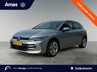 Volkswagen Golf 1.5 eHybrid Life Edition Achteruitrijcamera | Parkeersensoren voor en achter | Stoelverwarming