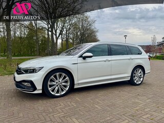 Volkswagen Passat Variant 2.0 TSI Elegance Business R Panodak Camera Trekhaak Dynaudio Navigatie