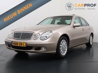 Mercedes-Benz E-klasse 240 Classic Schuifdak Trekhaak