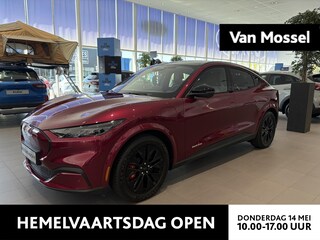 Ford Mustang Mach-E Extended Premium RWD 88 kWh | PANORAMADAK | BANG & OLUFSEN AUDIO | 19 INCH LICHTMETALEN VELGEN MACHINED BLACK | ELEKTRISCH VERSTELBARE STOELEN | ADAPTIEVE CRUISE CONTROL | PARKEERSENSOREN VOOR EN ACHTER |