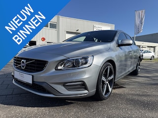 Volvo V60 1.5 T3 Nordic+ Sport | R-Design | Half Leder | Cruise Control |