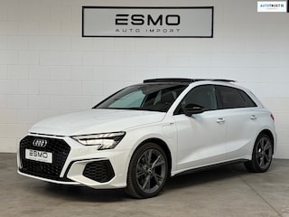Audi A3 Sportback 40 TFSI e S-line Panoramadak Sportstoelen Camera