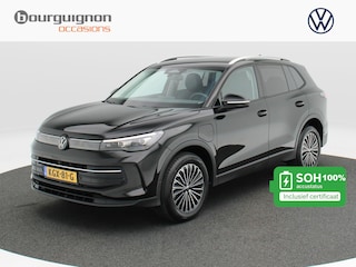 Volkswagen Tiguan 1.5 eHybrid Life 204 Pk Stoel/Stuur Verwarming | 360° Camera | Adaptive Cruise | Trekhaak | Carplay | 18 Inch | 155 Km !!