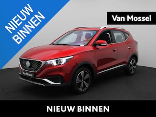 MG ZS EV Luxury 45 kWh | Panoramadak | Leder | Stoelverwarming | Camera | Carplay |