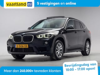 BMW X1 20i Executive Aut. [ Panorama Head-up LED Navi prof. ]
