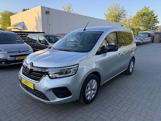 Renault Kangoo Rolstoelauto L1 Automaat - Bodemverlaging - Rolstoelvervoer - 2025