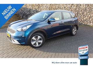 Kia Niro 1.6 GDi DynamicLine 1300kg trekhaak, Camera, Carplay, Dab+ audio, cruise en climate control.