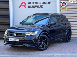 Volkswagen Tiguan 1.5 TSI R-Line Pano/Trekhaak/360/Sfeer