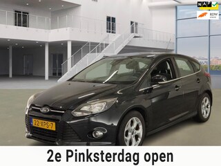 Ford Focus 1.0 EcoBoost Lease Titanium|NAVI|DODEHOEKSENSR|KEYLLES|BORDENHERKENING|CRUISE|LINEASSIST|PARKASIST