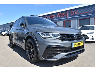 Volkswagen Tiguan 1.5 TSI R-Line Business+ , TReKHAAK , VIRTUAL COCKPIT , CLIMATR , LED KOPL , PDC V+A , A UITRIJ CAM ,