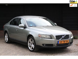 Volvo S80 2.5 T Kinetic Navigatie/Airco/Cruise/Lmv 17"inch/Trekhaak