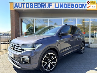 Volkswagen T-Cross 1.0 TSI R-Line ACC, Stoelverwarming