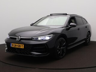Volkswagen Passat Variant R-Line Edition 1.5 eHybrid 200 kW / 272 PK Variant DEMO