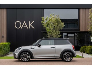 Mini Mini 2.0 F1 Aut. | JCW-Trim | Navi | Panorama | Lounge Leder | H&K | Head-Up | ACC | Camera | 18"LM | Melting Silver