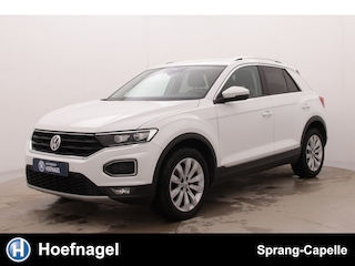 Volkswagen T-Roc 1.5 TSI Sport | Trekhaak | Adaptive Cruise | Stoelverwarming | Digital Dash | CarPlay