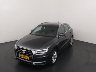 Audi Q3 1.4 TFSI CoD Sport Advance Sport | Trekhaak | Automaat | S-Line | Cruise | Clima | Navi | Elekt. achterklep | 18" LMV |