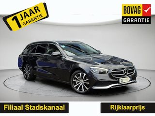 Mercedes-Benz Estate 300 de Avantgarde Gratis Afleverpakket!  | Trekhaak Uitklapbaar | Panoramadak |