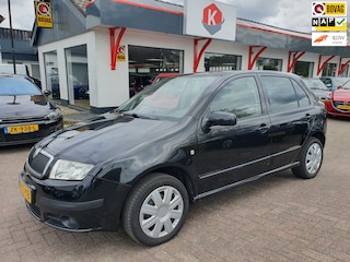 Skoda Fabia 1.4-16V Spirit+ AIRCO NIEUWE APK!!