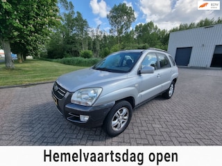 Kia Sportage 2.0 CVVT Comfort AIRCO PARKEERSENSOR ACHTER NIEUWE APK/HALFLEDER