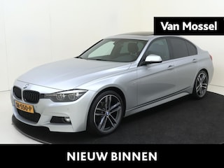 BMW 320i Edition M Sport Shadow Executive | Audio Media Pack | cruise control | electronic climate control | LED koplampen | lederen bekleding | lichtmetalen velgen 18" | M Aerodynamica | navigatiesysteem full map | elektrisch glazen schuif-/kanteldak | navigatiesysteem full map + hard disk |