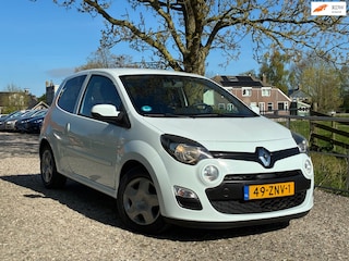 Renault Twingo 1.2 16V Collection | ''132.000 KM '' + Cruise + Airco Nu € 2.975,-!!!
