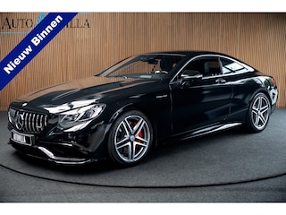 Mercedes-Benz S-klasse Coupé AMG 63 4Matic Panorama Nightvision HUD Burmester MB Parfum Stoelventilatie Niveauregeling Softclose 20'' LM velgen Distronic 360 Camera Keyless Navi Leer PTS Massagestoelen Memory seats Elektr. verstelbare stuur Elektr. achterklep