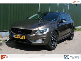 Volvo V60 2.0 T5 Summum R-DESIGN, LEER, NAVIGATIE, CAMERA, TREKHAAK