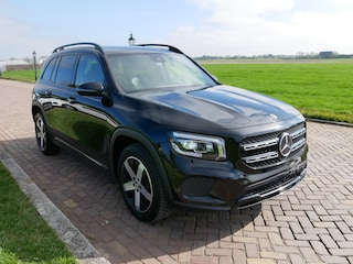 Mercedes-Benz GLB 220 d 4MATIC 7-PERS 1/2 LEATHER CLIMA NAVI ** 18599 NETTO **
