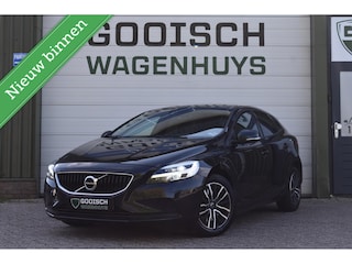 Volvo V40 1.5 T2 Nordic+ | LED | Camera | Trekhaak | Stoelverwarming |