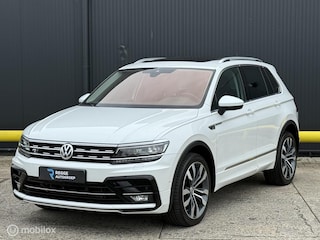Volkswagen Tiguan 2.0 TSI 4Motion R-Line BOMVOL | PANODAK |