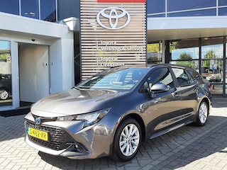 Toyota Corolla Touring Sports Hybrid 140 Active NL-AUTO APPLE/ANDROID CLIMA LM-VELGEN BLUETOOTH AD-CRUISE CAMERA DAB+