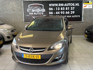 Opel Astra 1.4 Turbo Cosmo (2013) – Stoel- & stuurverwarming | Cruise | Nette staat