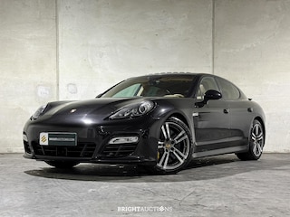 Porsche Panamera GTS 4.8 V8