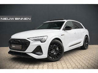 Audi e-Tron 50 quattro Launch edition Black 71 kWh | Black Edition | Panoramadak | Memory Seat | Luchtvering | Adaptive Cruise Control | Keyless | Matrix LED | Stoelverwarming | NAP |