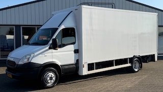 Iveco Daily 70C17 3.0 125KW 170PK VERSNELLINGSBAK IS NIET IN ORDE