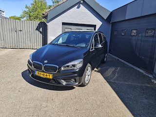 BMW 2-serie Tourer 218i Corporate Lease Executive,Climate control,Cruise control,Navi,Parking system,Isofix,Trekhaak
