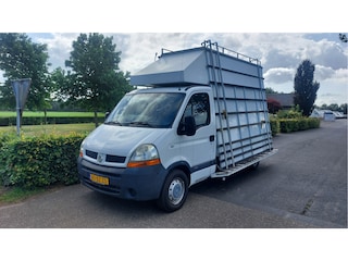 Renault Master T35 2.5dCi Glasresteel BJ 2006